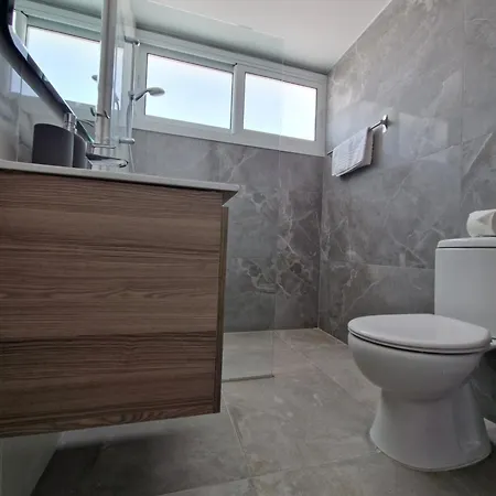 One Bedroom Apartment, No 205, Kato Paphos -By Noma Stays Cyprus