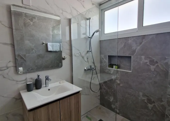 One Bedroom Apartment, No 205, Kato -by Imh Travel & Tours * Paphos